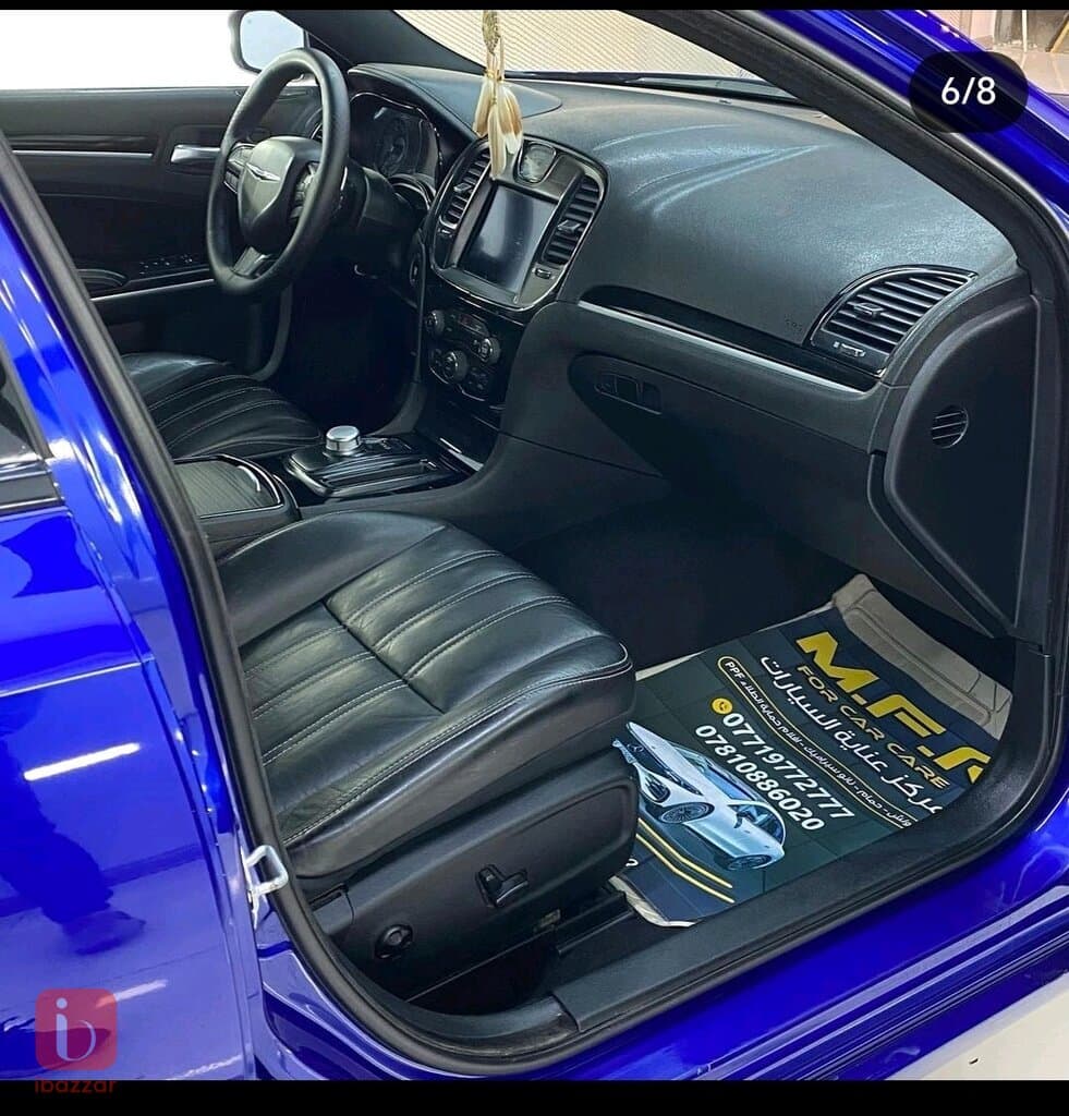 Chrysler 300 S 18