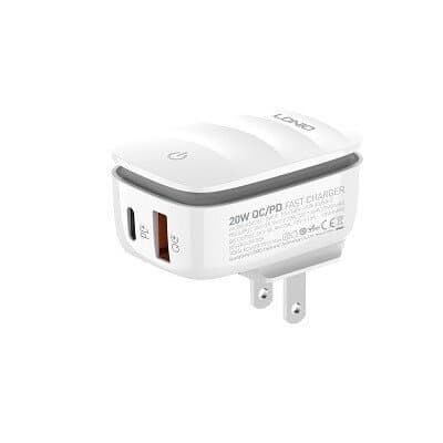 LDNIO A2425C 20W PD/QC Fast Charger & Touch LED Night Lamp (Changeable Plug) 2