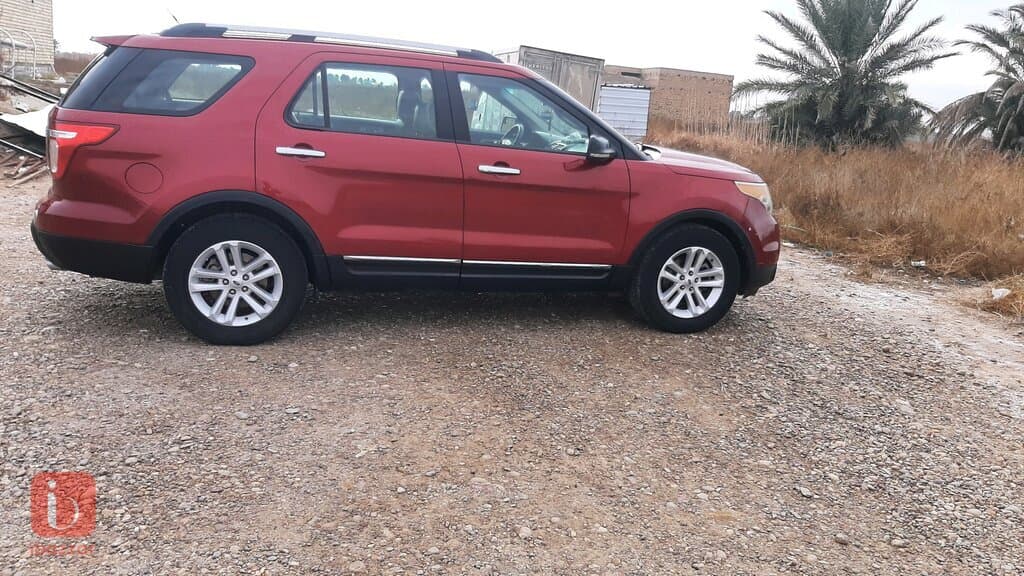 Ford Explorer XLT 6