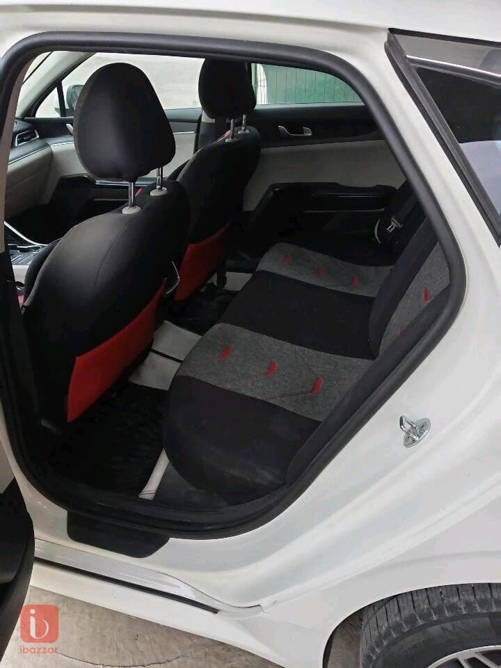 KIA K5 LX 8