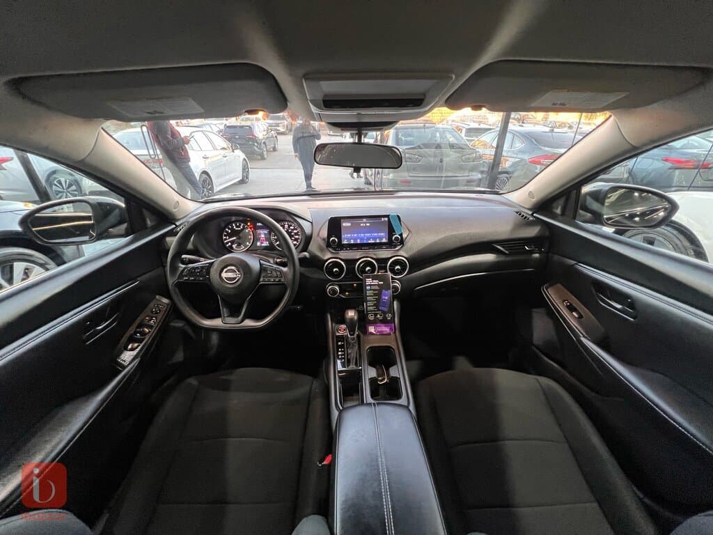 نيسان سينترا S 10