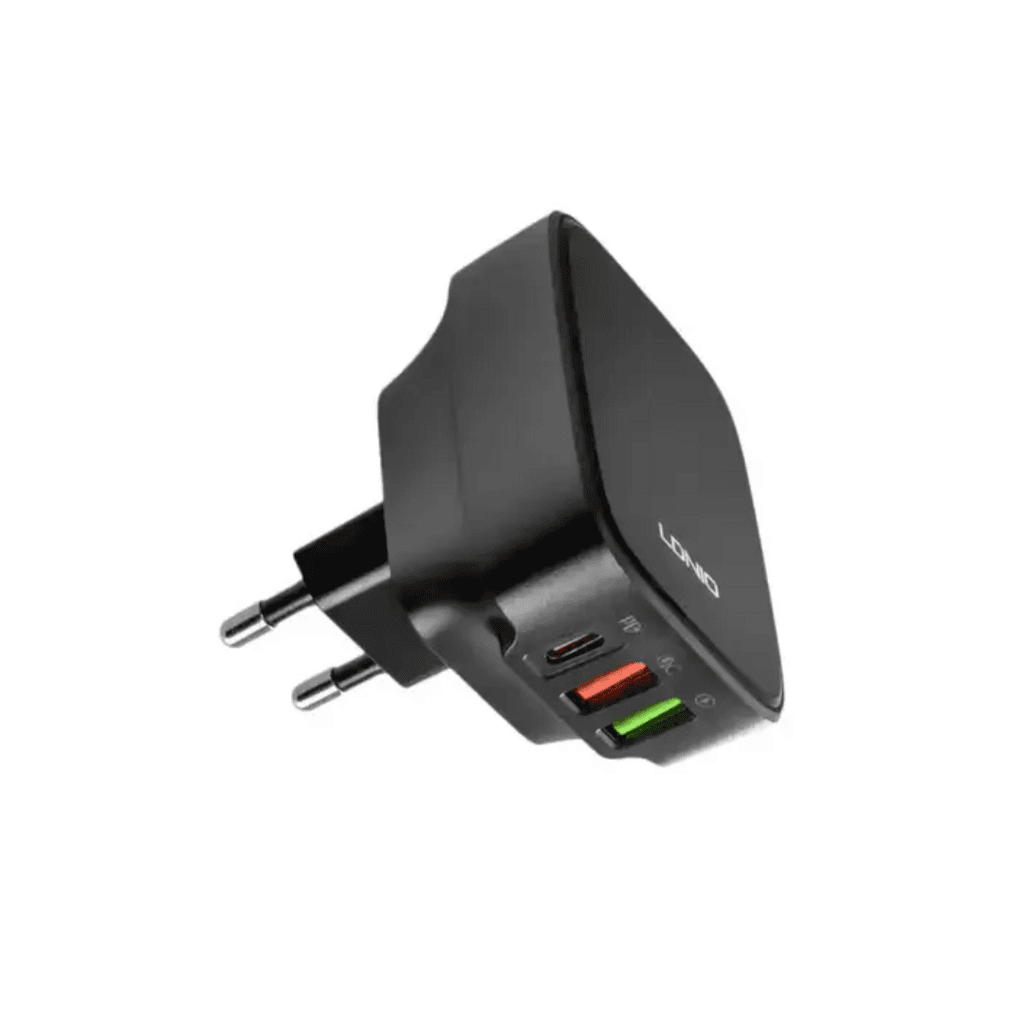LDNIO 32W 3 Port USB Qc4.0 Super Fast Charger - Q334 (Black) 2