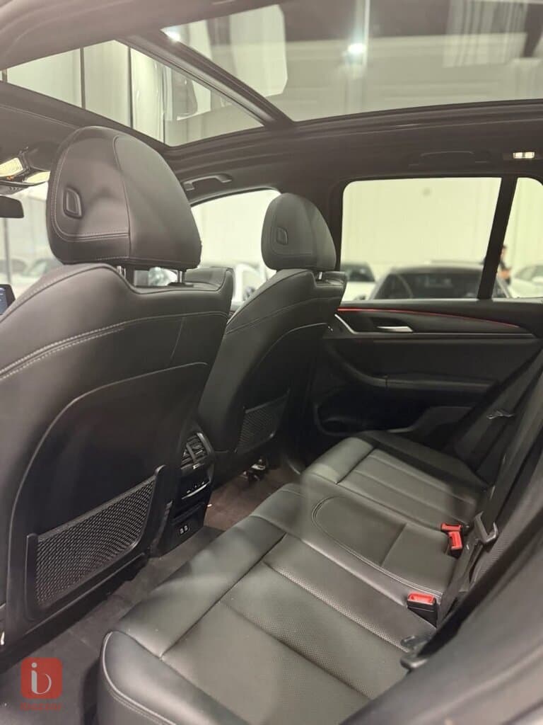 BMW X3 3.0i 9