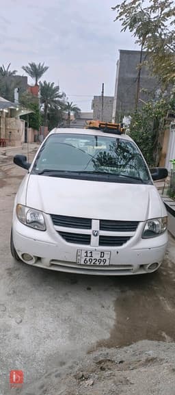 Dodge Caravan — photo 3