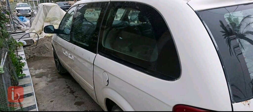Dodge Caravan — photo 5