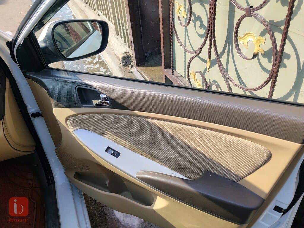 Hyundai Accent GL 5