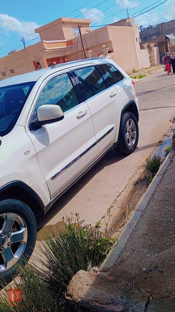 جيب جراند شيروكي Laredo — photo 6