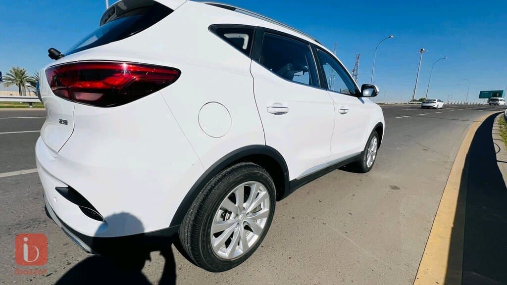 MG ZS 10