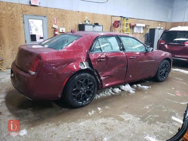 Chrysler 300 6