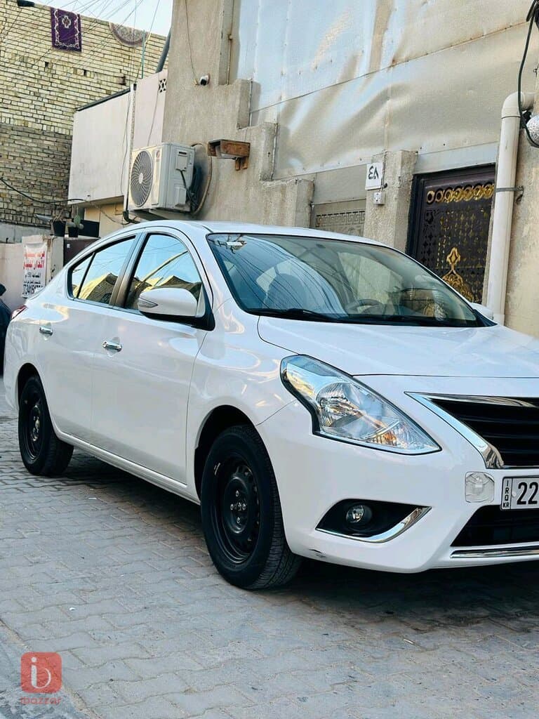 Nissan Sunny 2