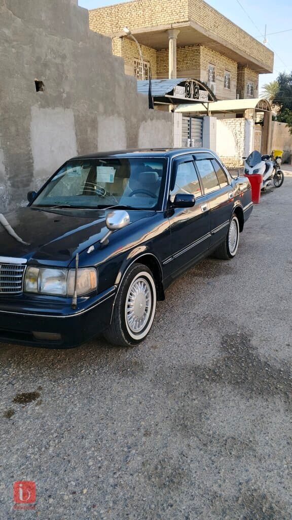 Toyota Crown Limited