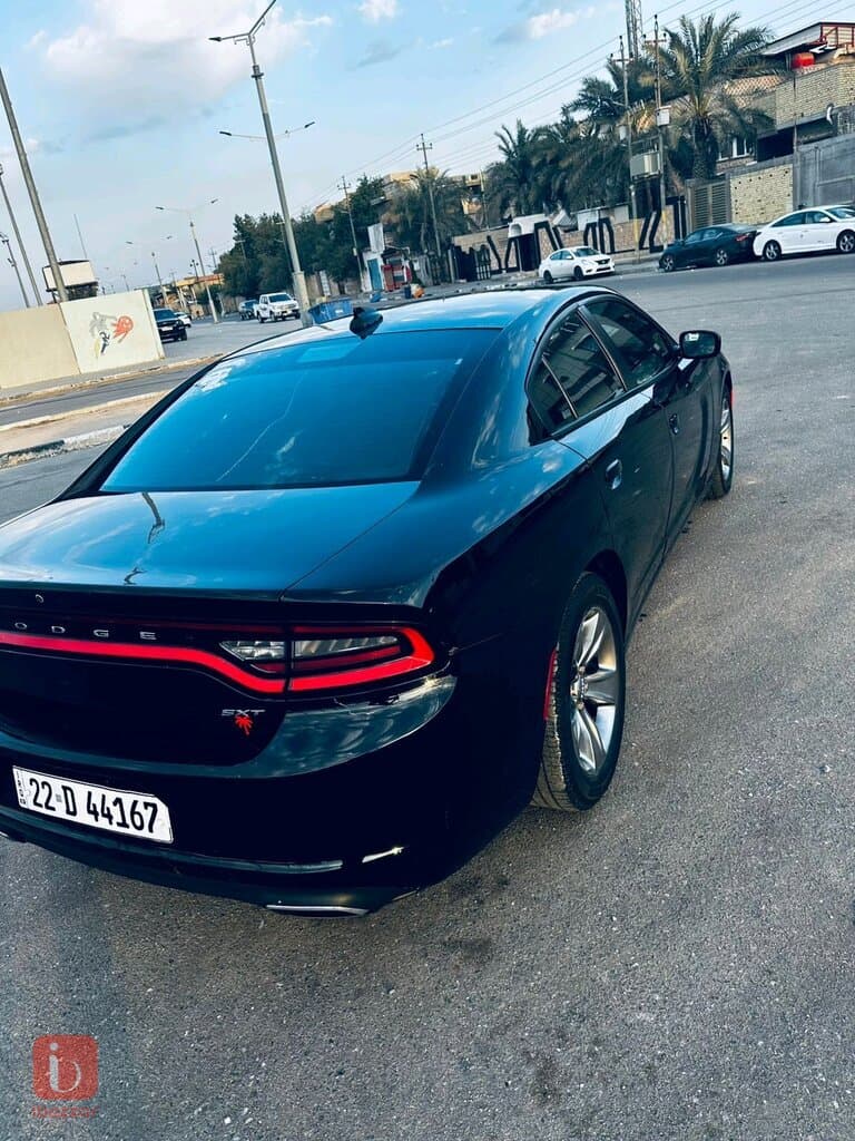 Dodge Charger SXT 12