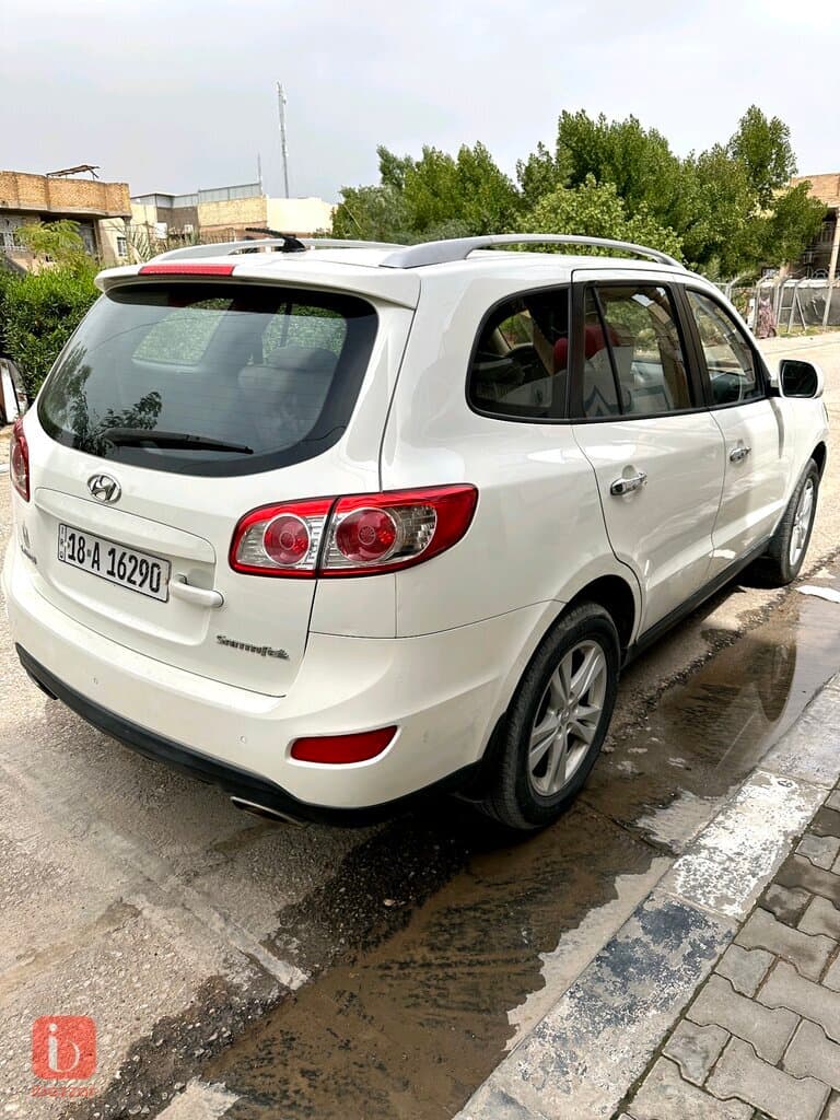 Hyundai Santa Fe Standard 6
