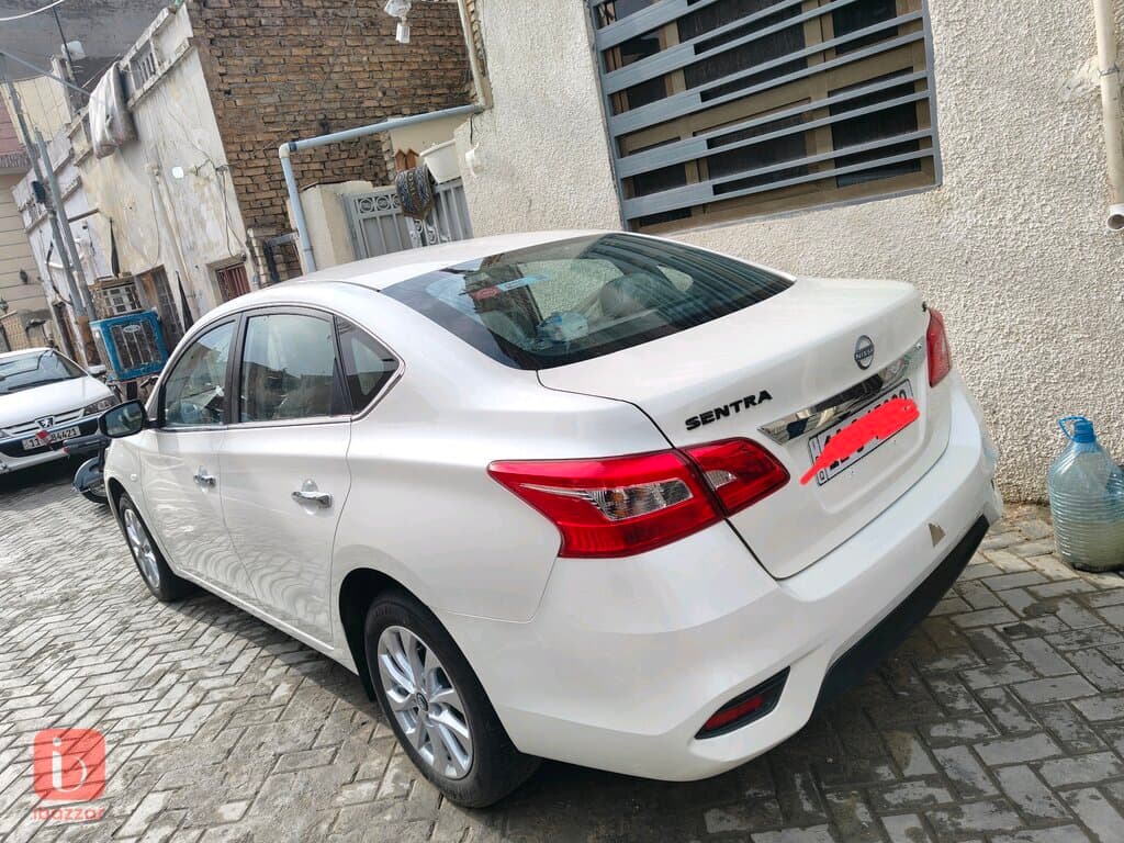 Nissan Sentra 4