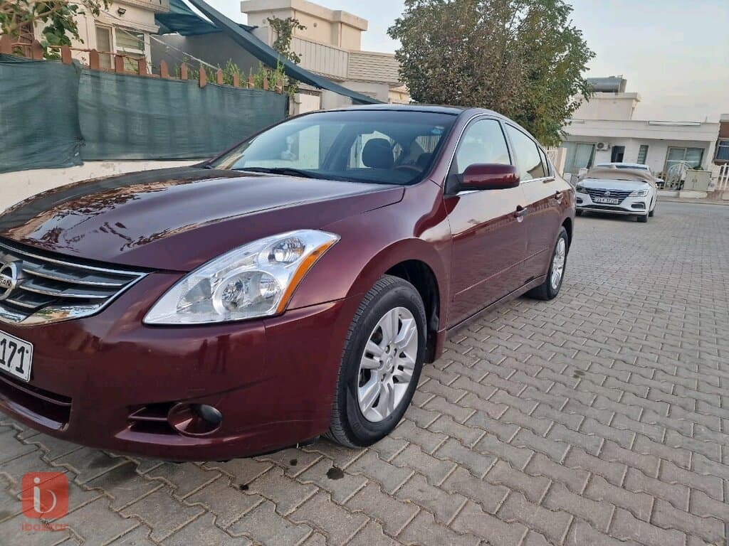 Nissan Altima SE
