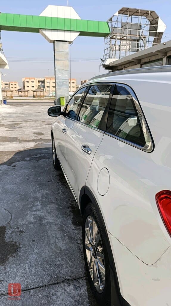 KIA Sorento SX 8