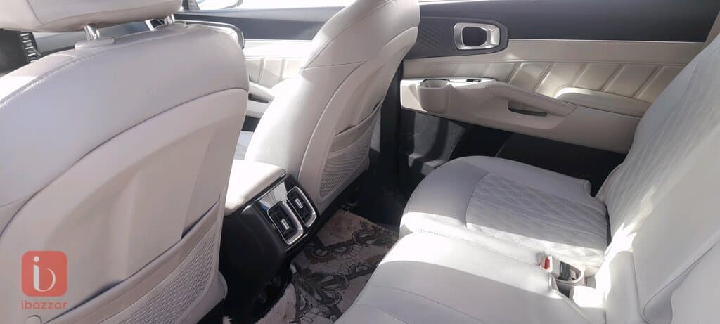 KIA Sorento 5
