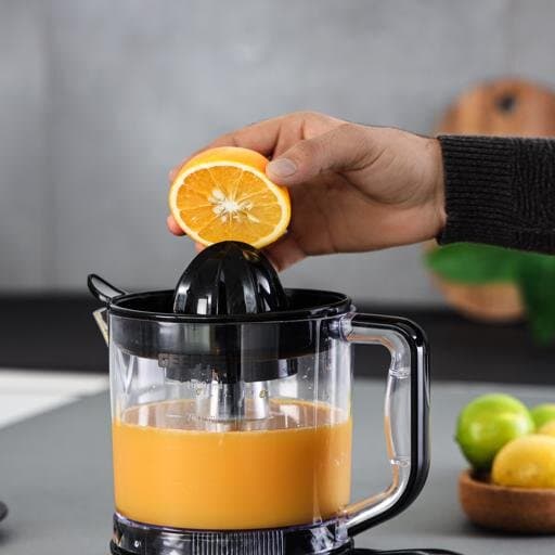 Geepas Citrus Juicer 1.0L with Plastic Cup 25W – GCJ9900 5