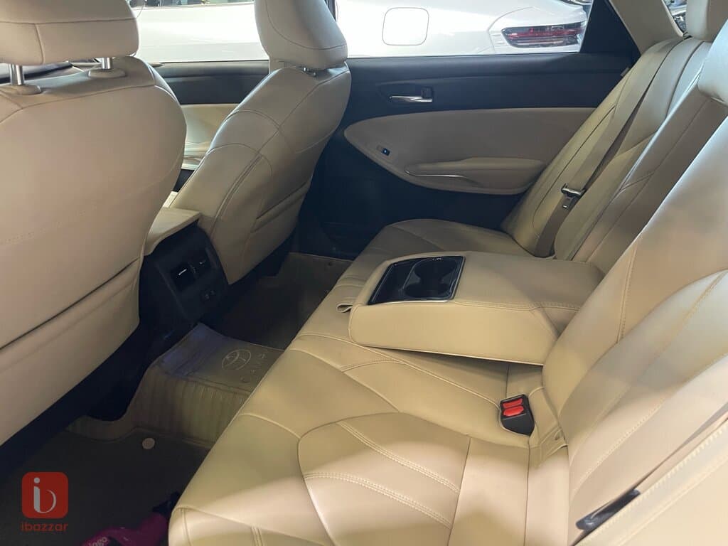 Toyota Avalon 5