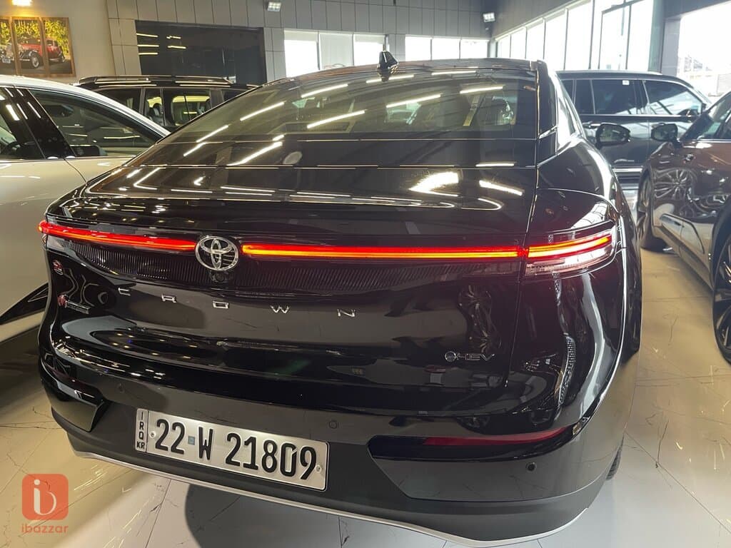 Toyota Crown 5