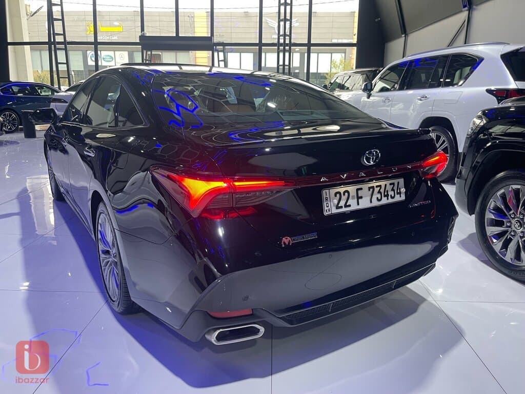 Toyota Avalon 4