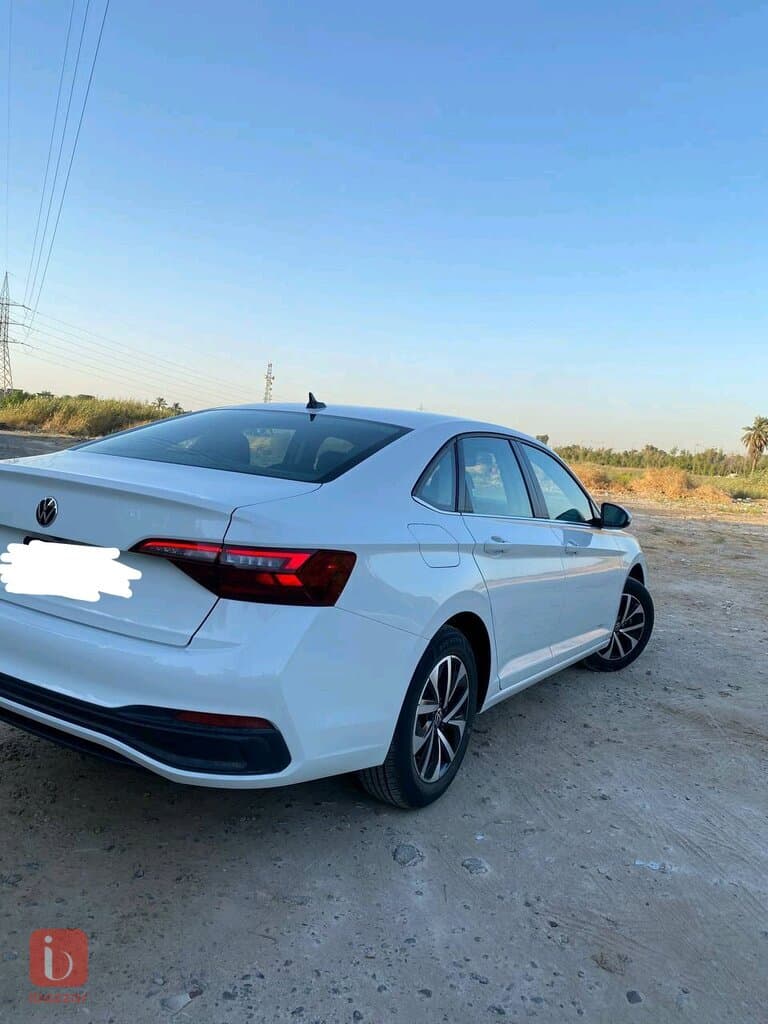 Volkswagen Jetta S 2