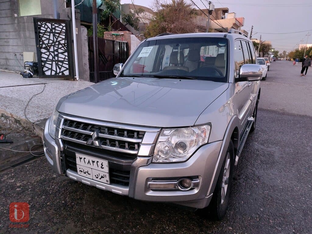 Mitsubishi Pajero GLS