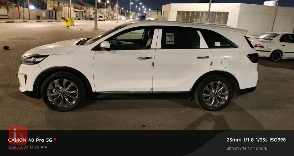 KIA Sorento DLX 2