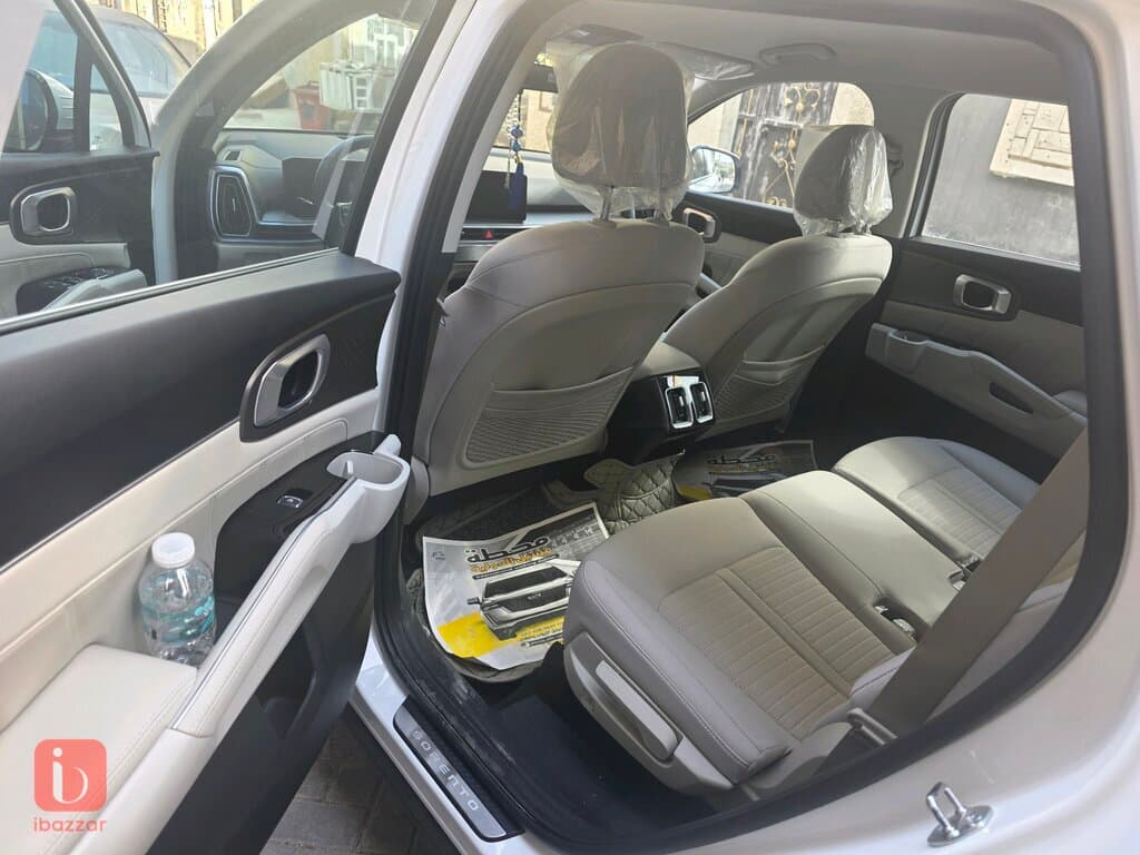KIA Sorento 6