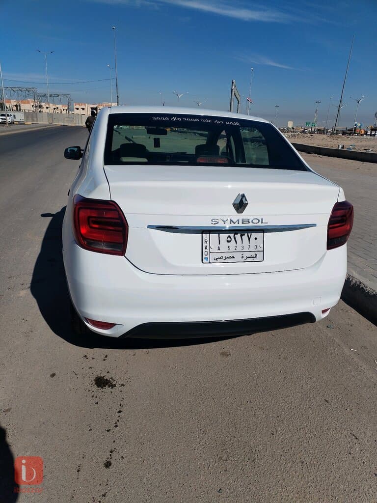 Renault Symbol Standard 5