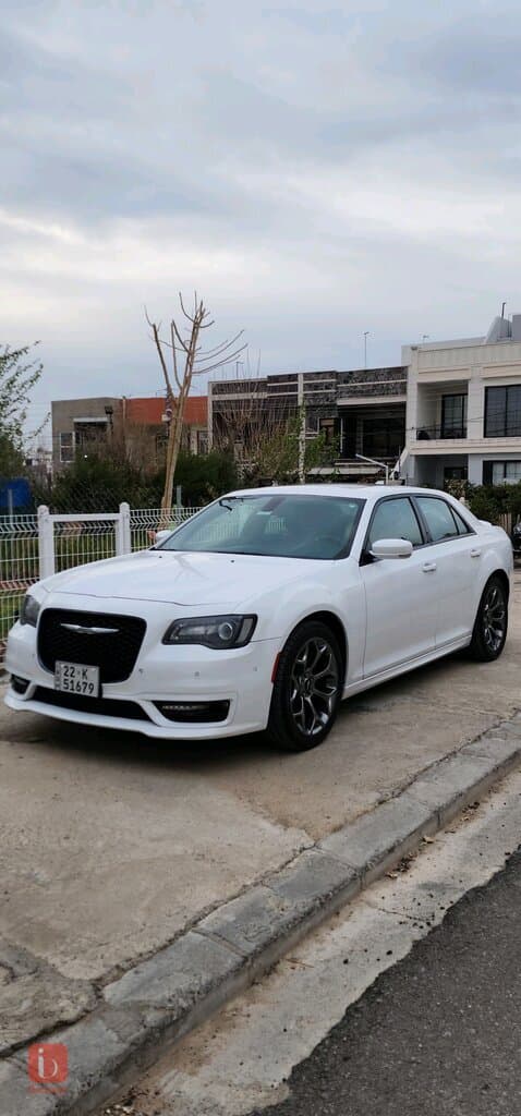 Chrysler 300 S