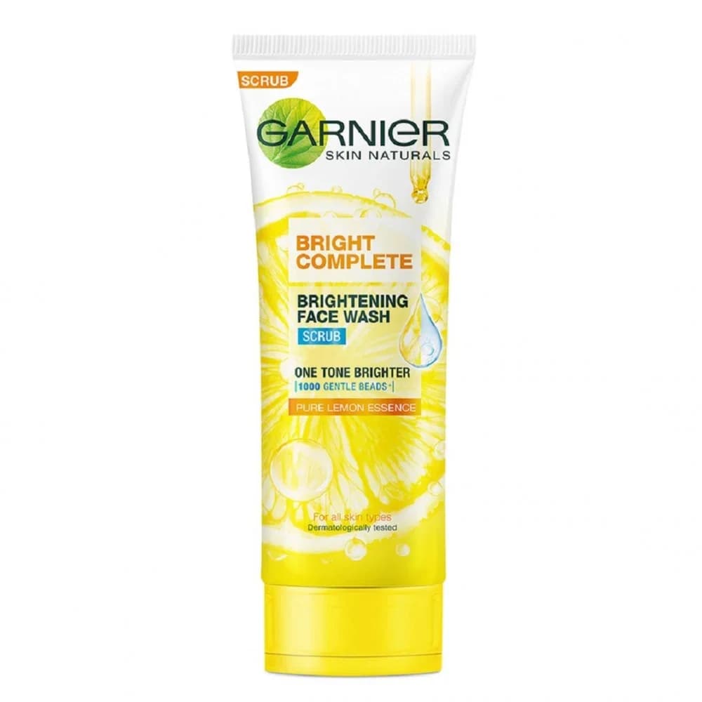 Garnier Vitamin C Brightening Exfoliating Facial Wash (100ml)