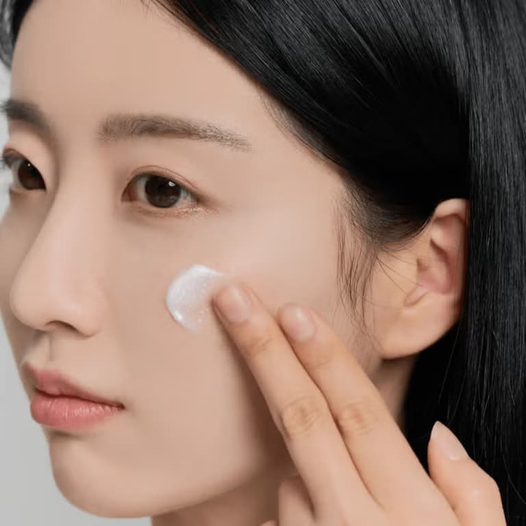 Madagascar Centella Tone Brightening Capsule Cream (75ml) — photo 4