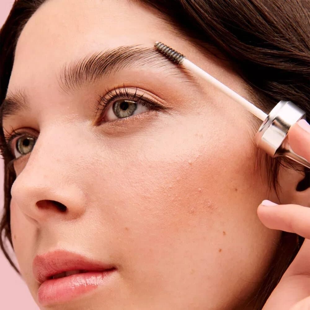 Benefit Fluff Up Brow Wax 5