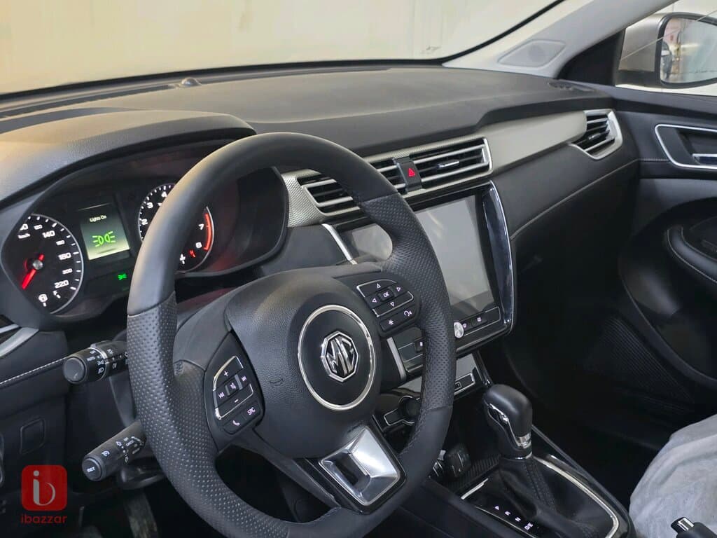 MG MG5 Comfort Plus 6