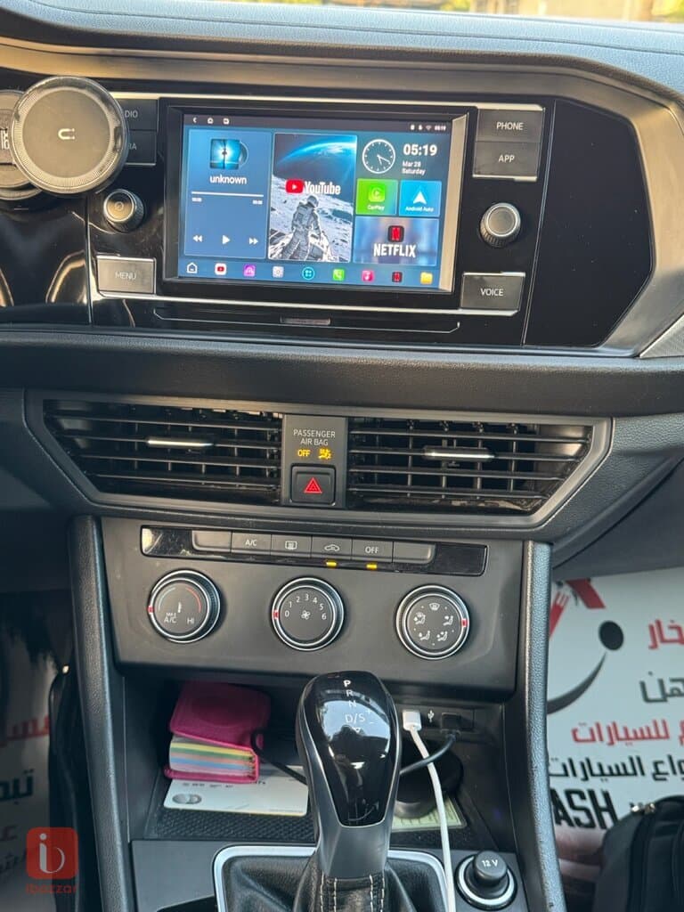 Volkswagen Jetta S 6