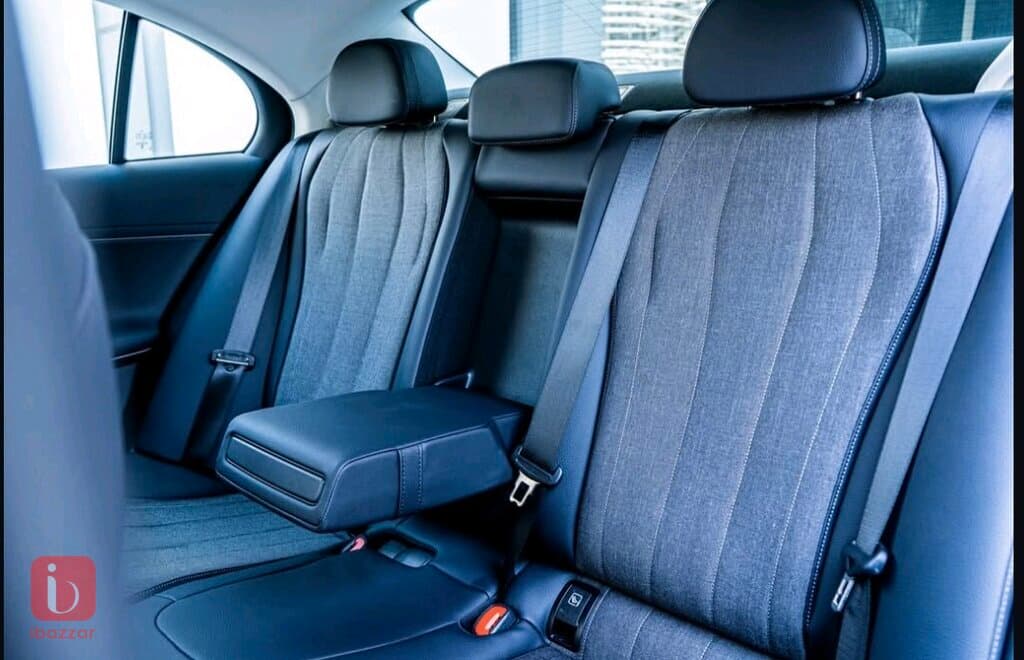 Mercedes-Benz E-Class E 200 8