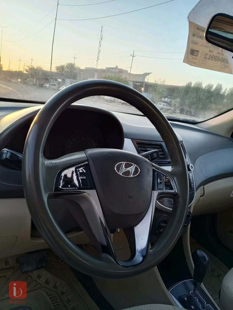 Hyundai Accent GLS 12
