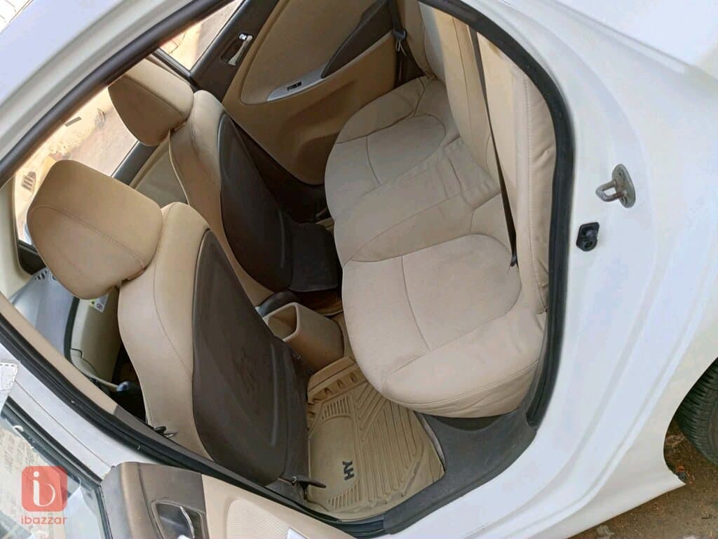 Hyundai Accent GLS 16
