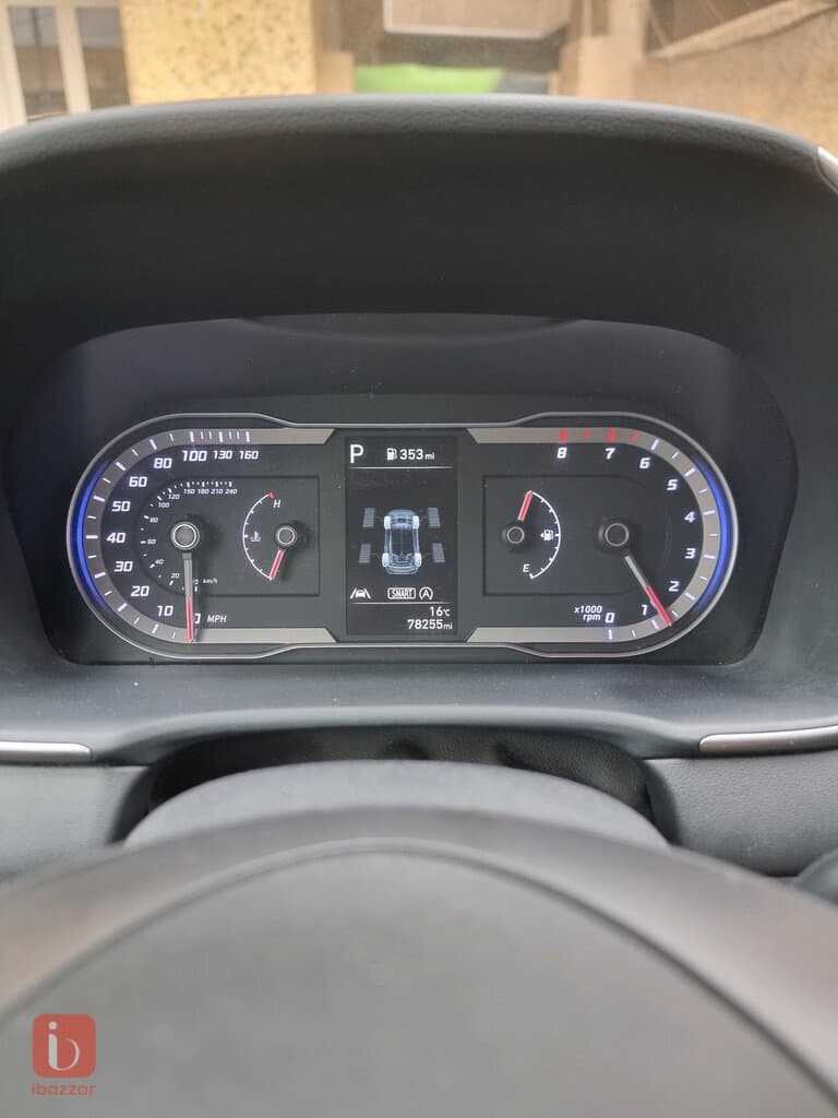Hyundai Tucson SE 15