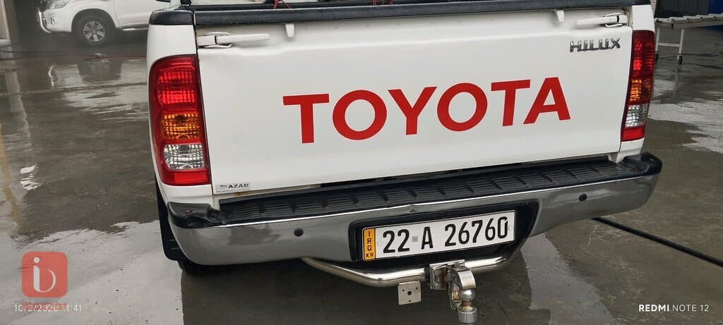 Toyota Hilux Double Cab GLX 6