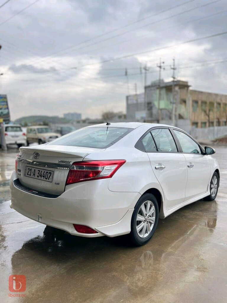 Toyota Yaris Sport 10