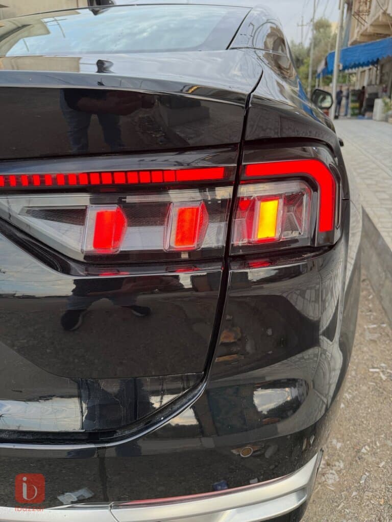 Ford Taurus Titanium 4