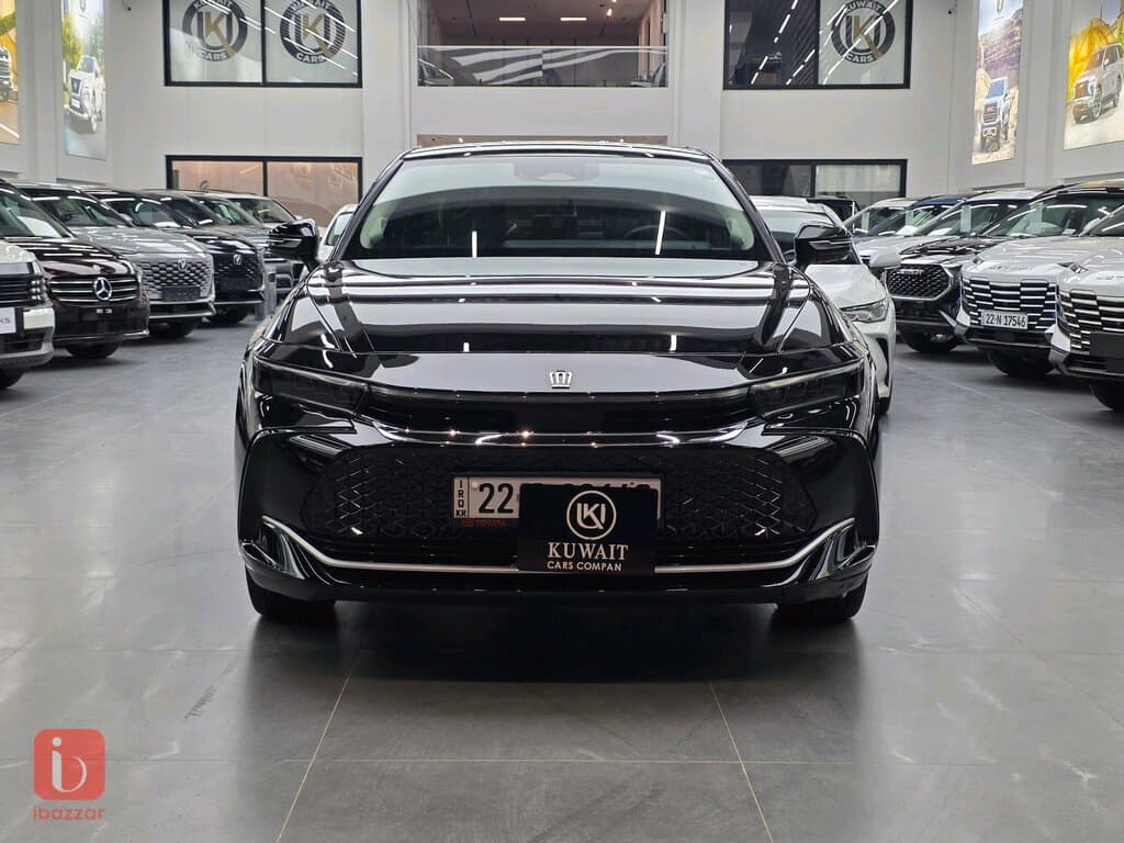 Toyota Crown Platinum