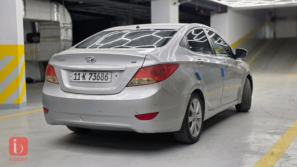 Hyundai Accent 5