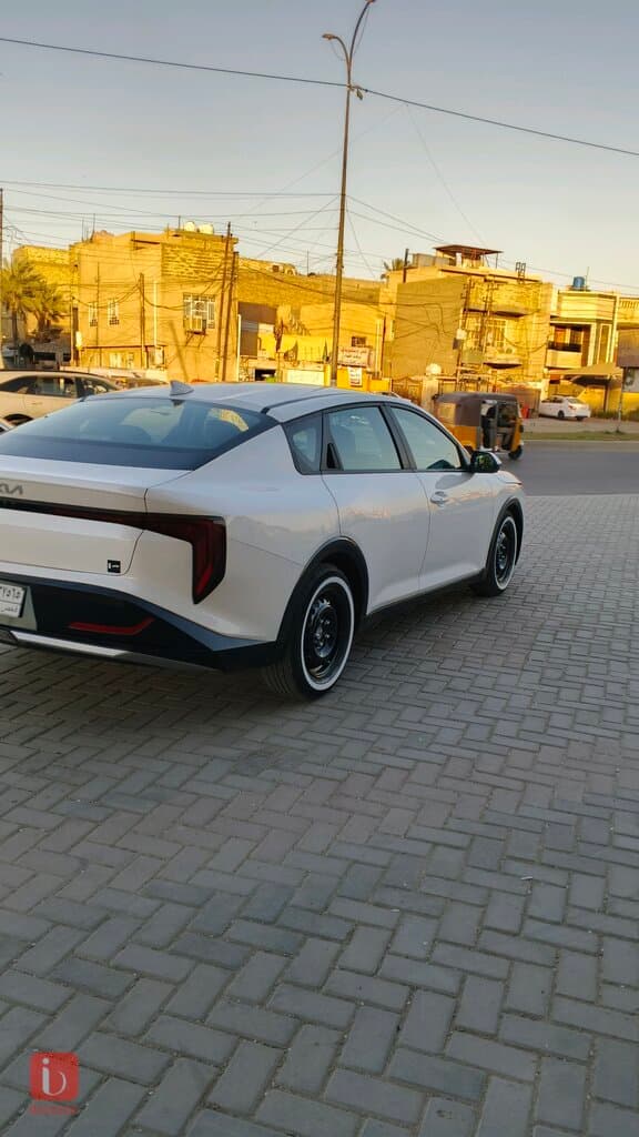 KIA K5 3