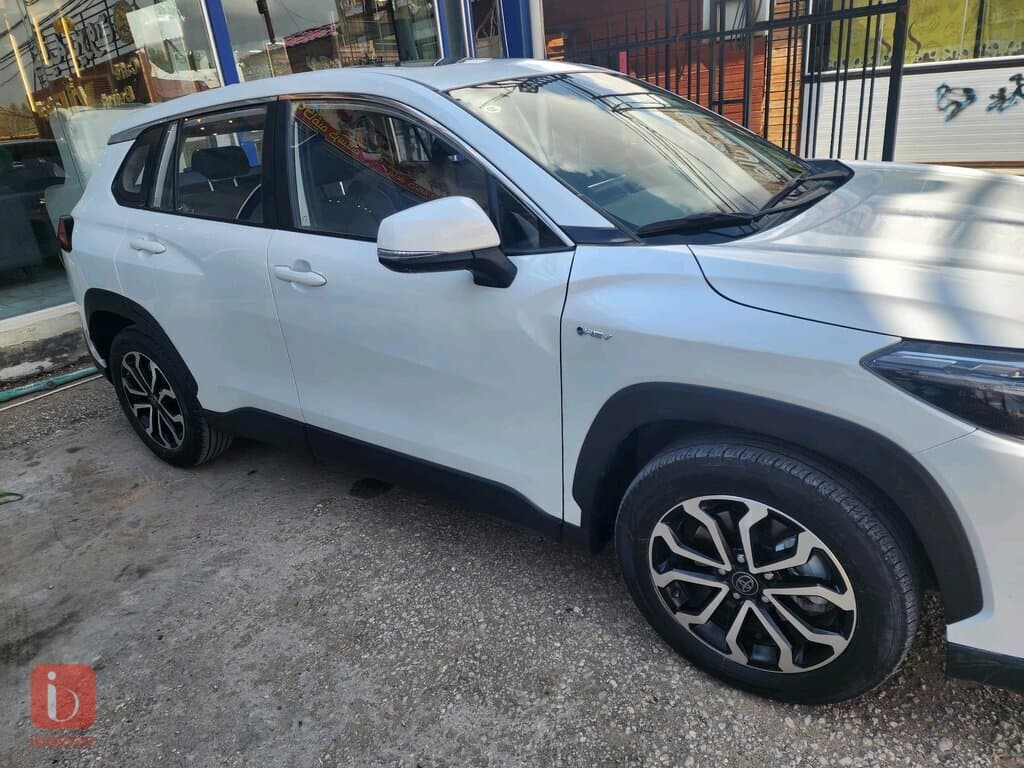 Toyota Corolla Cross 2