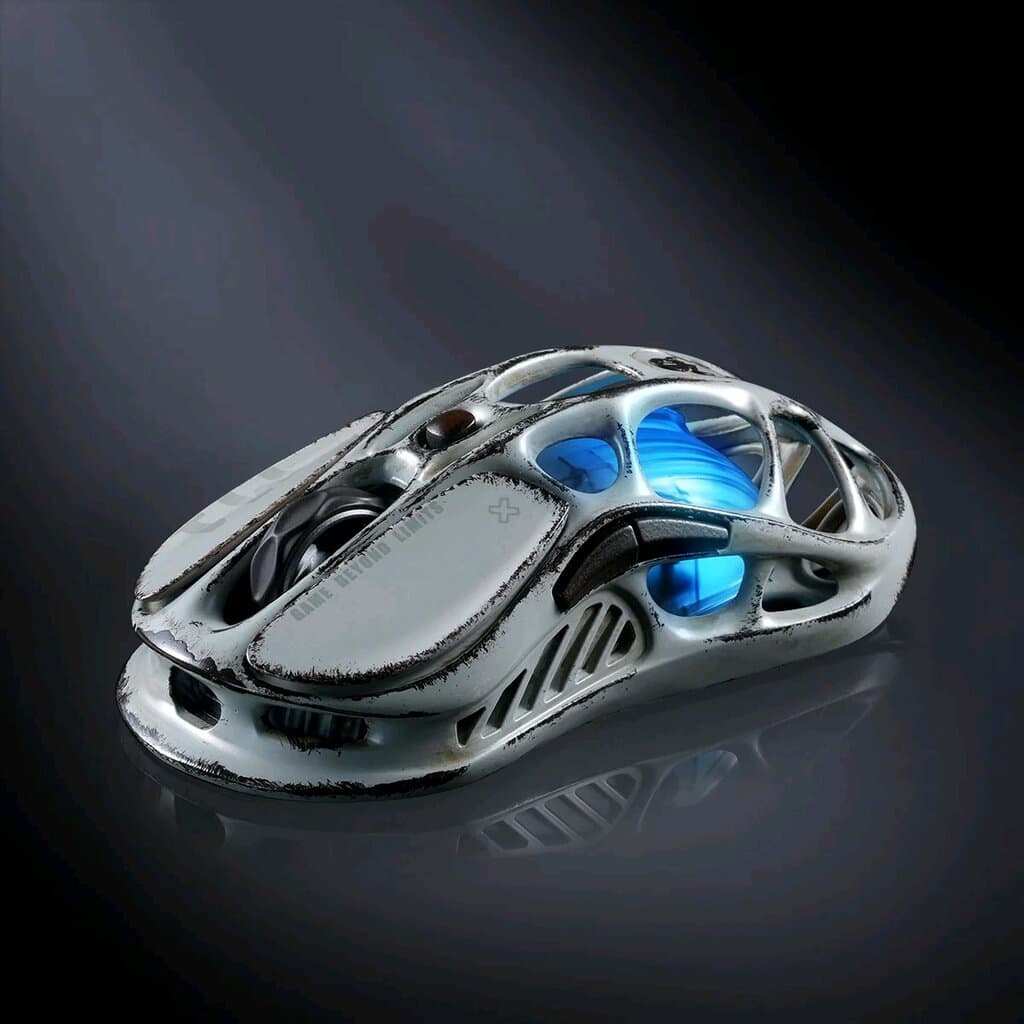 GravaStar Mercury M1 Pro Wireless Gaming Mouse – Battle Worn Silver Mist 3