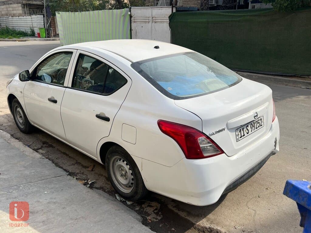 Nissan Sunny 6