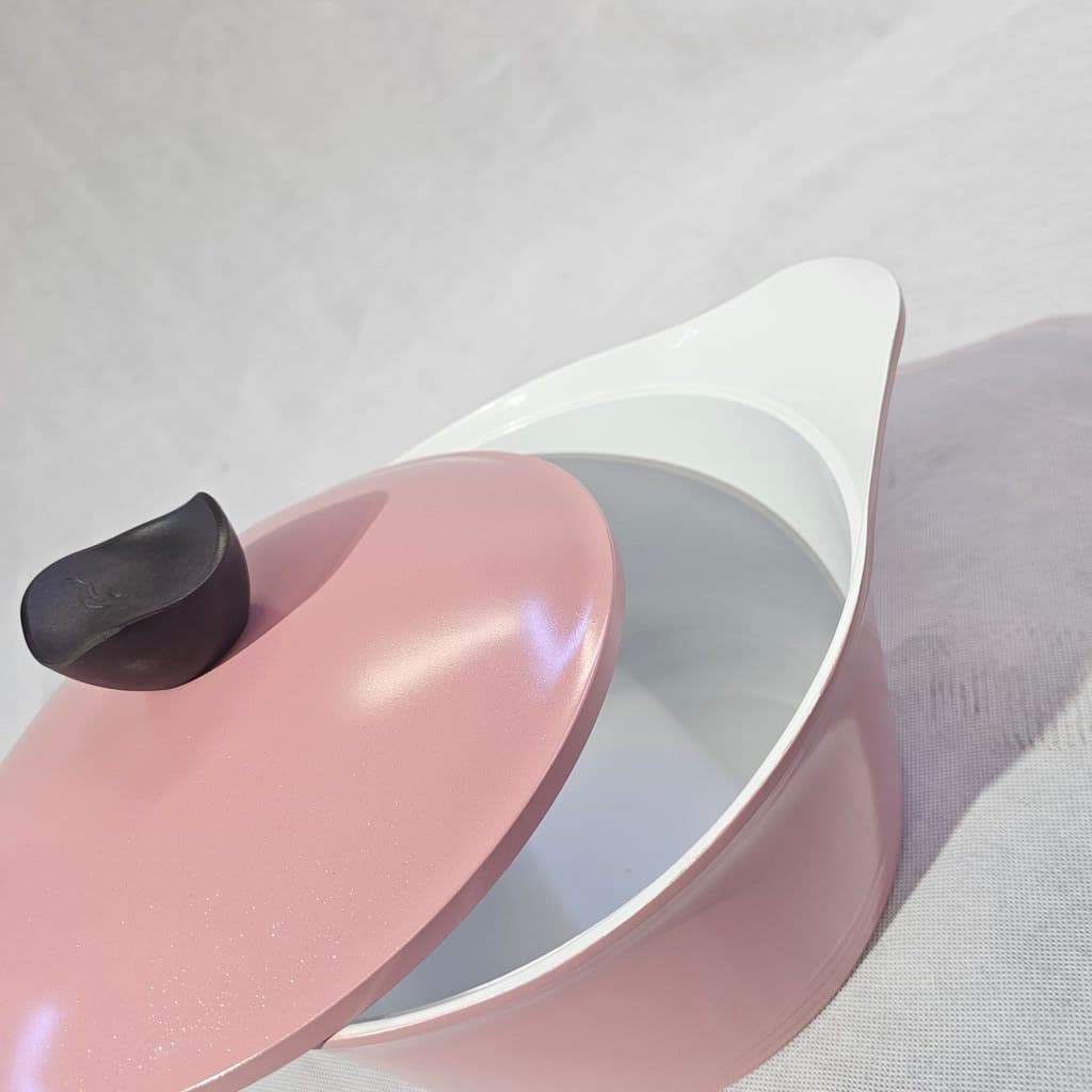 Ceramic 28cm Pot - White 2